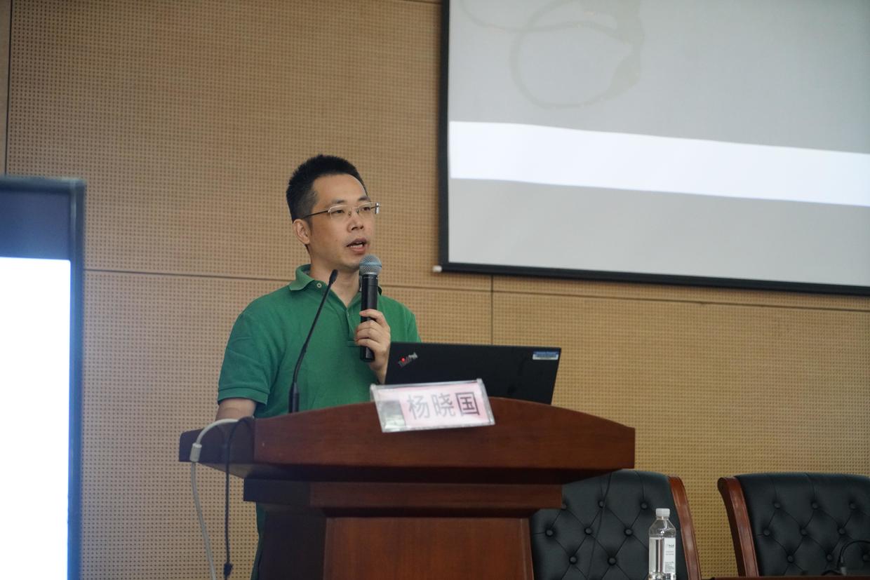 杨晓国主任报告运用3D 耳石症模型的BPPV诊疗规范